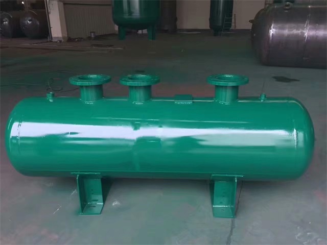 1679991473376569.jpeg 掇刀掇刀掇刀蒸汽分气缸1.jpeg